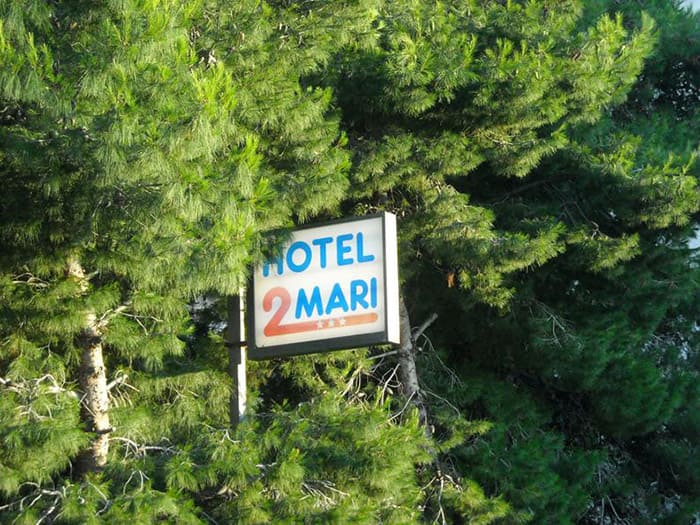 Hotel 2 Mari 2